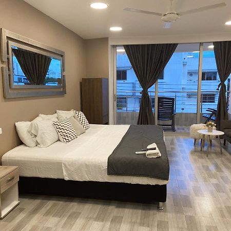 Aparta Estudio En El Edificio Bahia 79 Apartasuites Cartagène Extérieur photo